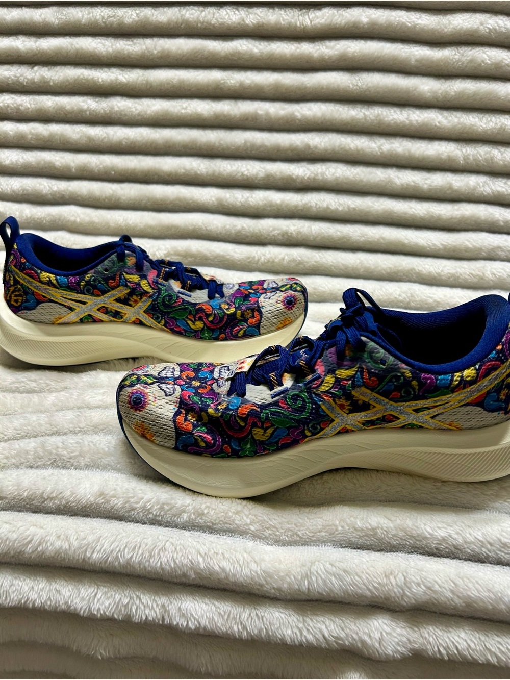 ASICS Gel Noosa Tri 16 Ltd Edition ‘Dia De Muertos Women’s Size 8 Multicolor - Picture 5 of 7